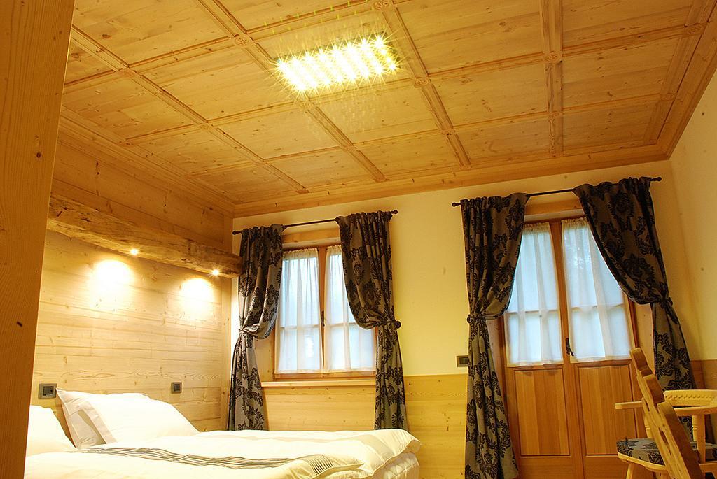Jaegerhaus Agriturismo Cortina dʼAmpezzo Habitación foto
